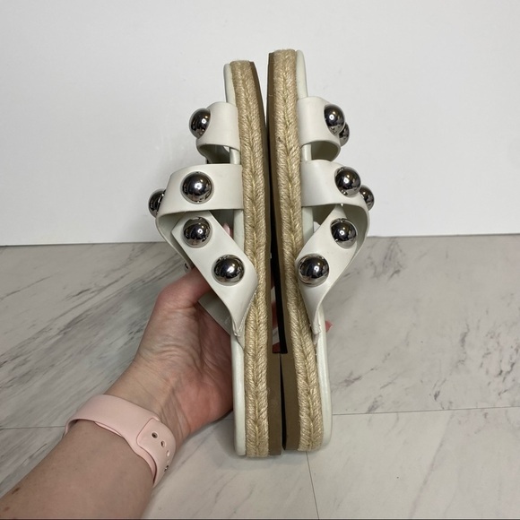 New! Marc Fisher Prisca Ball Studded Sandal 8M - Picture 4 of 11